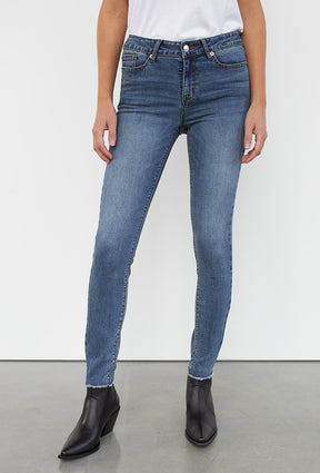 Jeans NELLY-blue washed denim