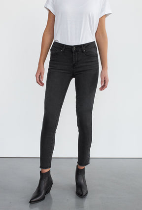 Jeans NELLY-black washed denim